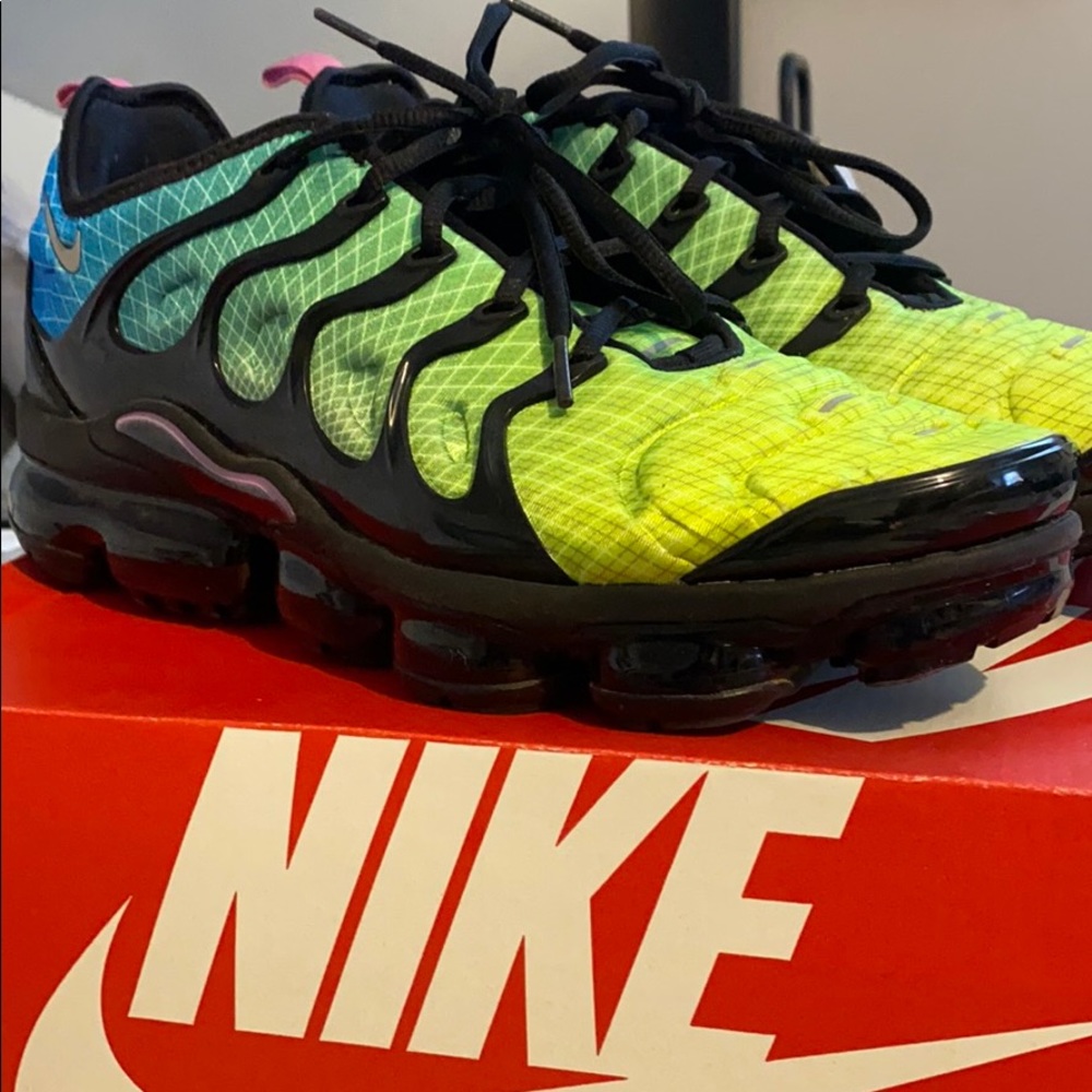 Nike air vapormax plus